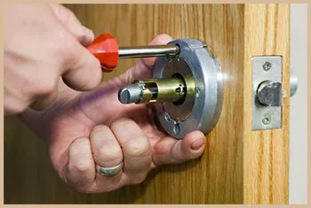 Elite Locksmith Services Long Beach, NY 516-408-2415 - 6-locks-replace
